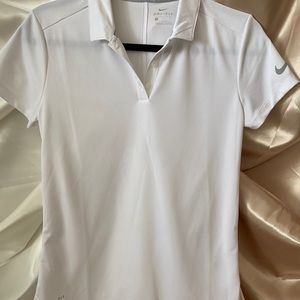 Never been worn Nike golf polo